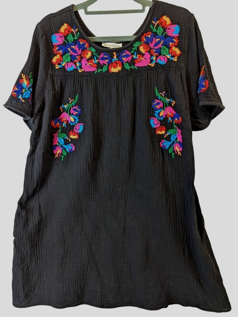 See and Be Seen Women M Embroidered Cotton Dress Boho Floral Mexican Peasant